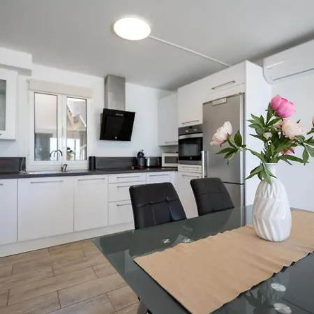 Guacimara Apartmán